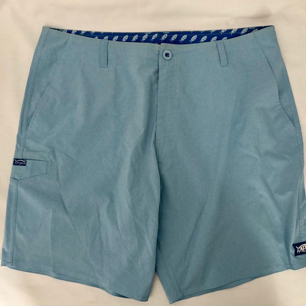 AFTCO Men Shorts 36 Blue